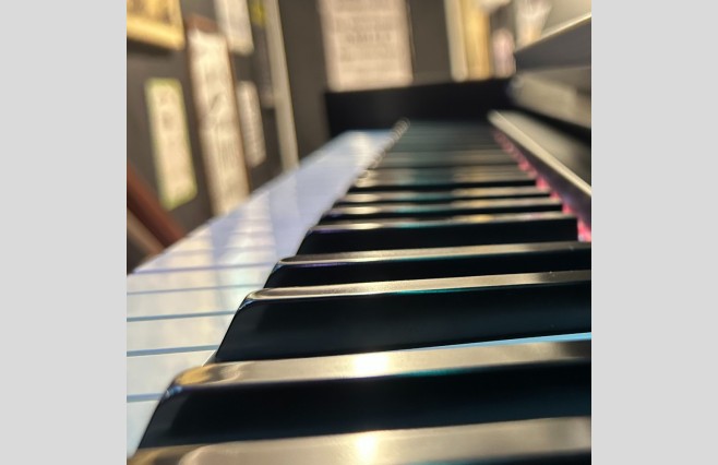 Yamaha YDP-S51 Digital Piano | Satin Black Finish | UK Delivery In Days | Warranty | P/X | Finance Options | Includes Stool, Headphones | Used | Serial Number BCSY01069 - Image 5